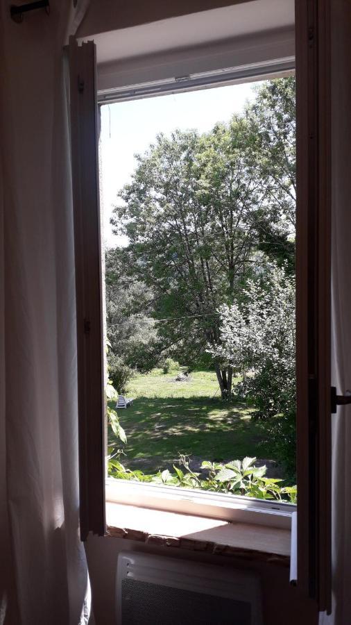 Les Muzards Hotel Châtel-Montagne Eksteriør billede